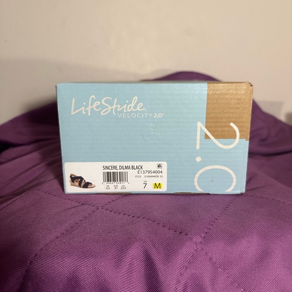 Stride rite black sandals size 7 - Picture 6 of 6